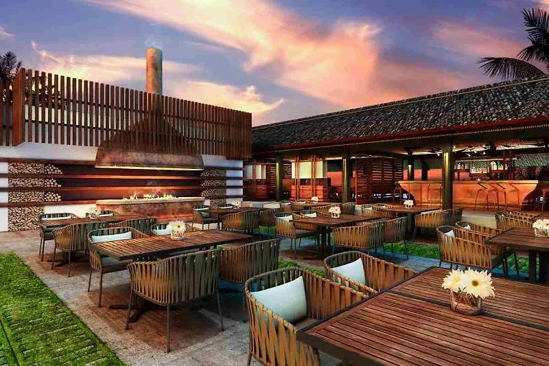 Hotel Aryaduta Bali Kuta